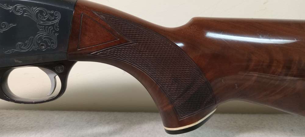 Smith & Wesson 1000S Skeet Semi Auto shotgun, 12g, 25" Barrel, Box-img-6