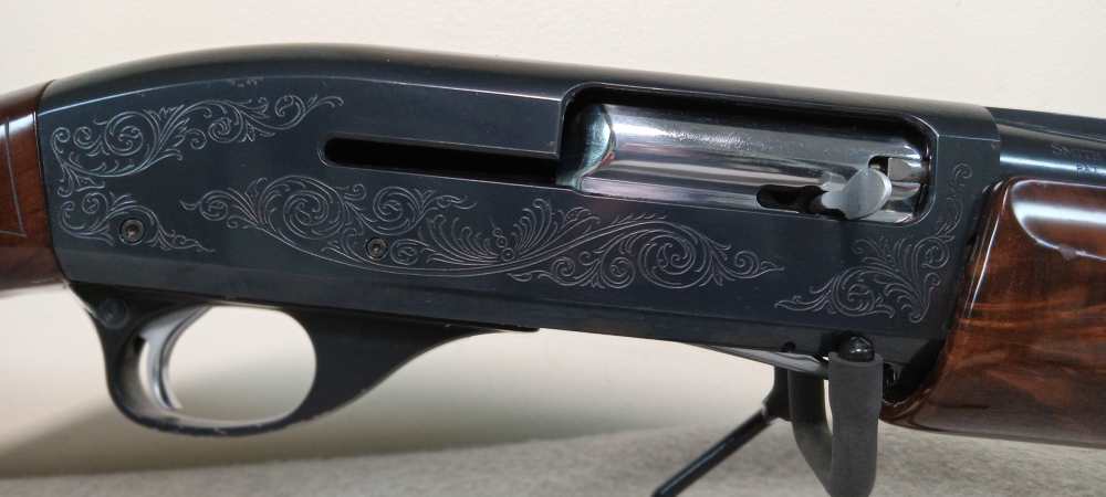 Smith & Wesson 1000S Skeet Semi Auto shotgun, 12g, 25" Barrel, Box-img-28