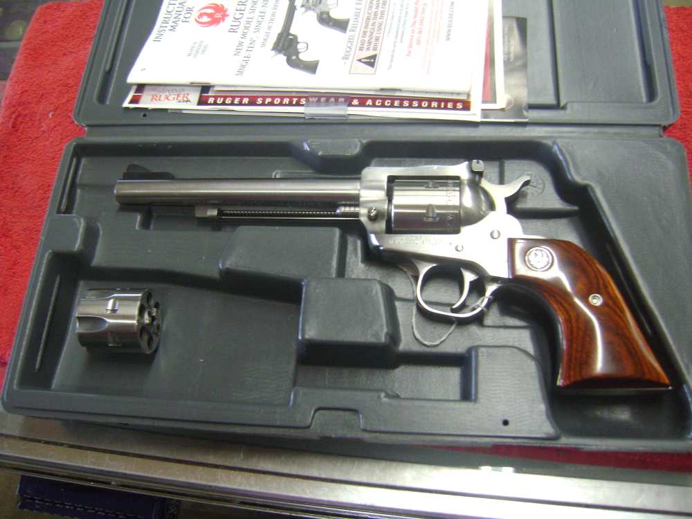 RUGER NEW MODEL SINGLE SIX 22LR-22 MAGNUM 61/2"BARREL -img-0