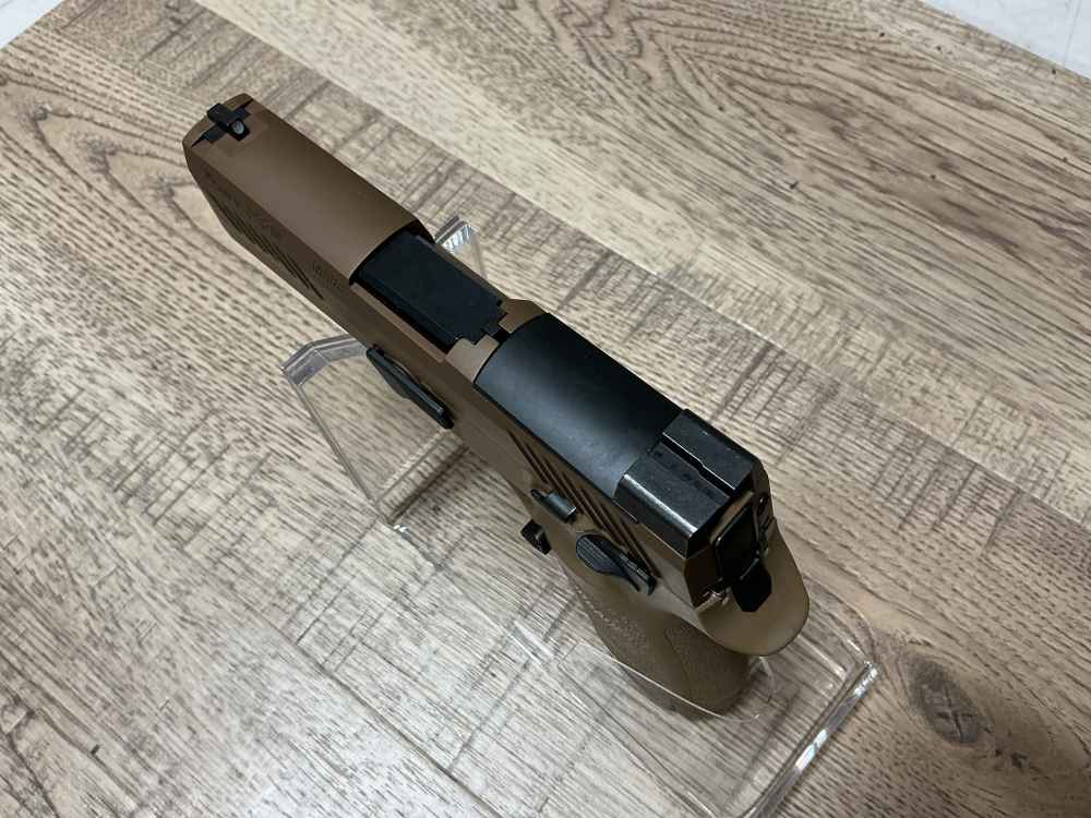 Sig sauer P-320 M-18 9mm NIB -img-2