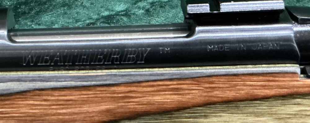 Weatherby vanguard 243 win laminate stock-img-12