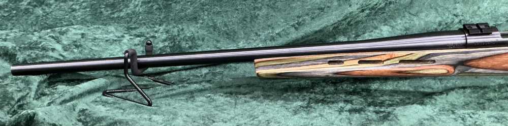 Weatherby vanguard 243 win laminate stock-img-6