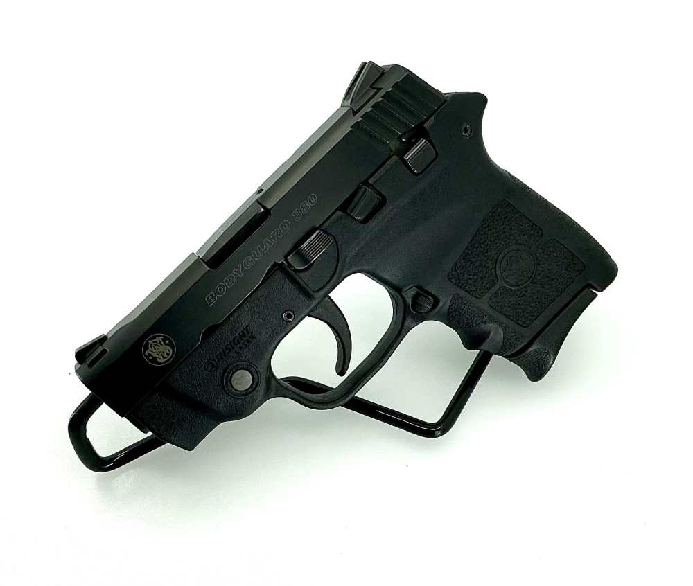 Smith & Wesson Bodyguard 380 w/ Insight laser + 2 mags-img-1