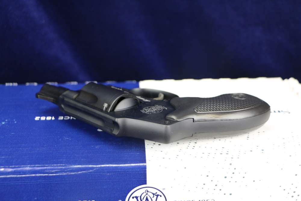 Smith and Wesson 442 Airweight "Liberty" .38 SPL 1.875", 5 Shot, *LIKE NEW*-img-18