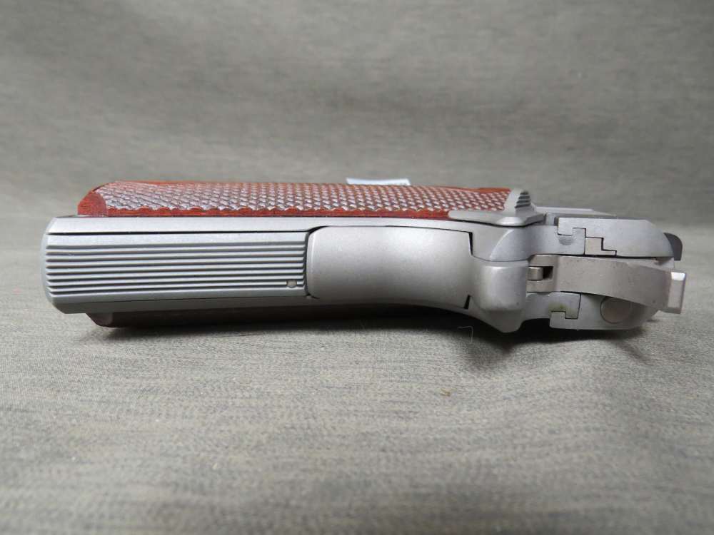 Colt 1911 Classic Government .38 Super Pistol Series 70 O1911C-SS38 STS-img-5