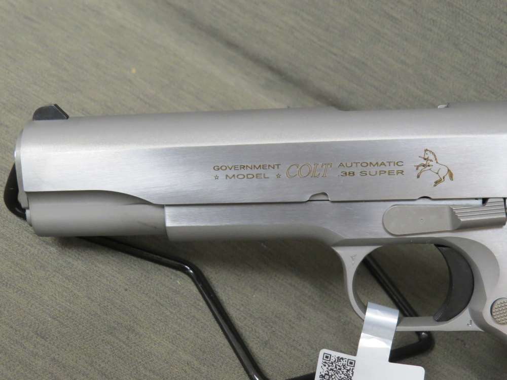 Colt 1911 Classic Government .38 Super Pistol Series 70 O1911C-SS38 STS-img-2