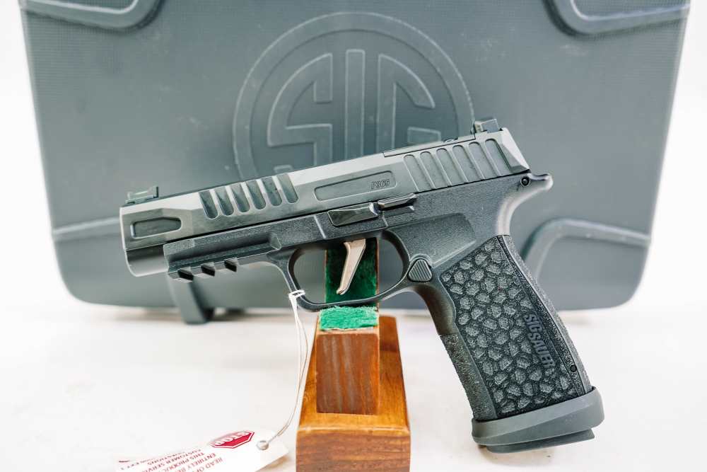 Sig Sauer P365 FUSE 9mm with (1) 17rd Mag, (2) 21rd mags-img-0