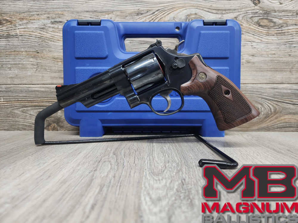 Smith & Wesson 29 Classic 44 Mag-img-0