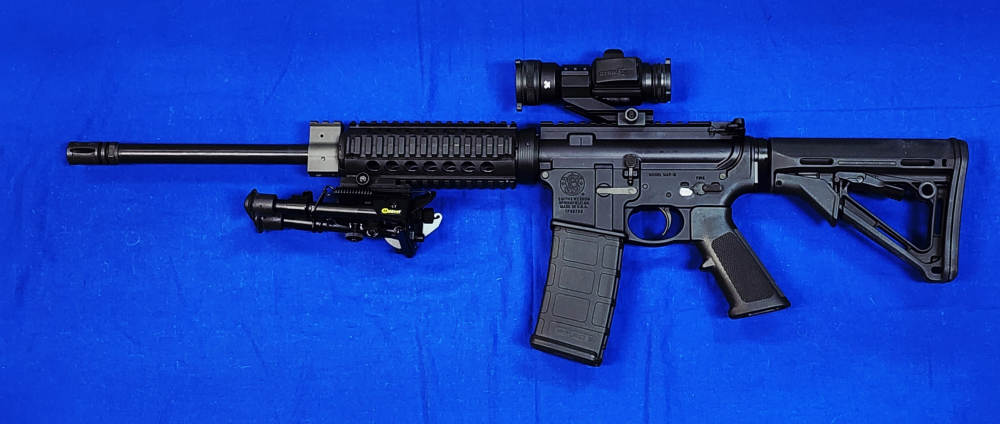 SMITH & WESSON M&P-15 16" W/ VORTEX STRIKEFIRE & BIPOD - EXCELLENT-img-1