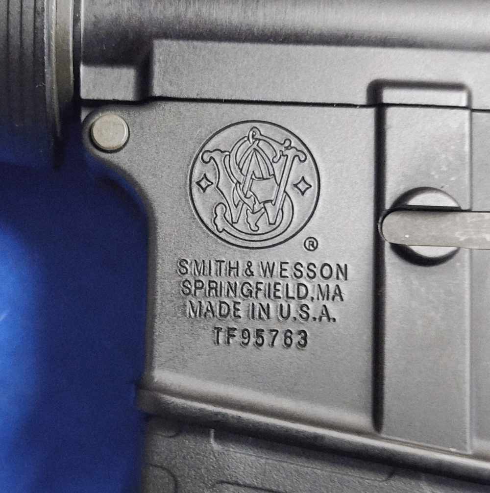 SMITH & WESSON M&P-15 16" W/ VORTEX STRIKEFIRE & BIPOD - EXCELLENT-img-6