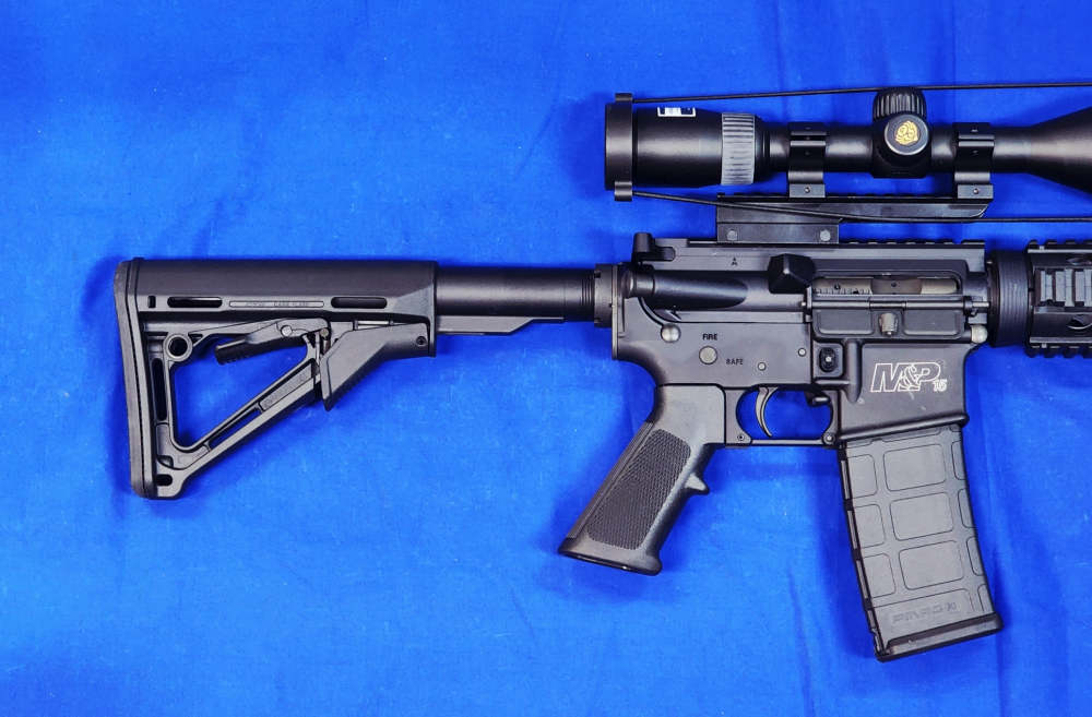 SMITH & WESSON M&P-15 16" W/ NIKON PROSTAFF SCOPE & BIPOD - EXCELLENT-img-2