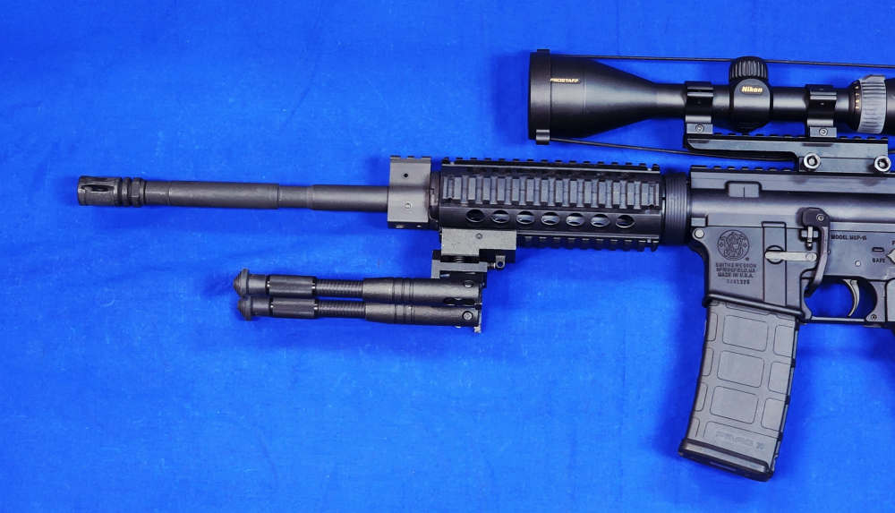 SMITH & WESSON M&P-15 16" W/ NIKON PROSTAFF SCOPE & BIPOD - EXCELLENT-img-5
