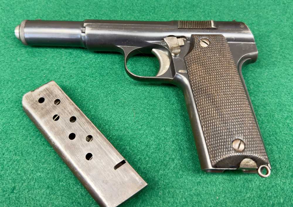 Astra Model 600/43 9mm Parabellum – Matching Numbers - Original Magazine-img-0