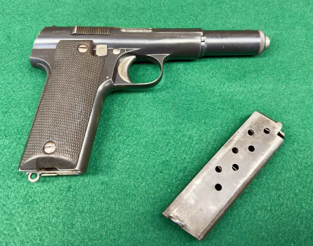 Astra Model 600/43 9mm Parabellum – Matching Numbers - Original Magazine-img-1