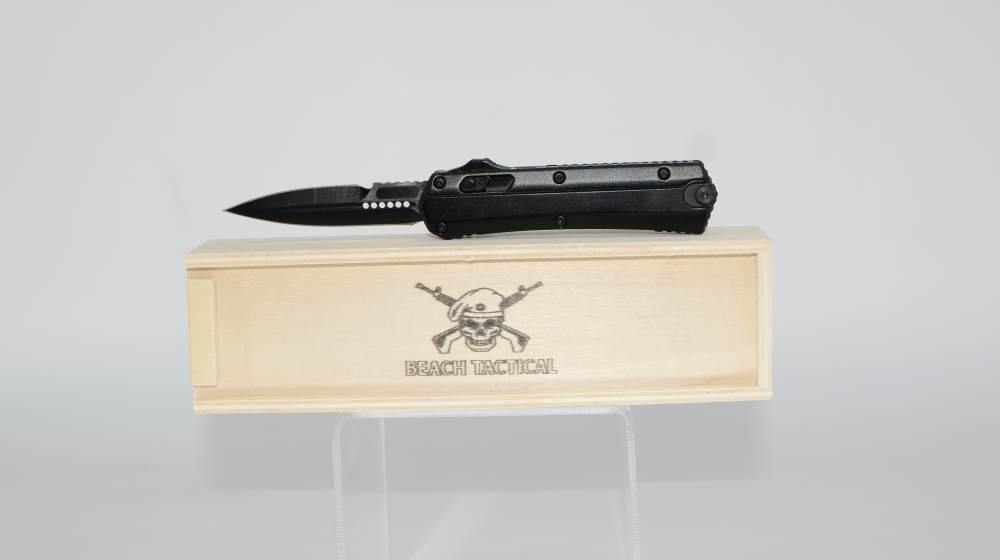 Black Automatic Triple-Action Out the Front Knife -img-2