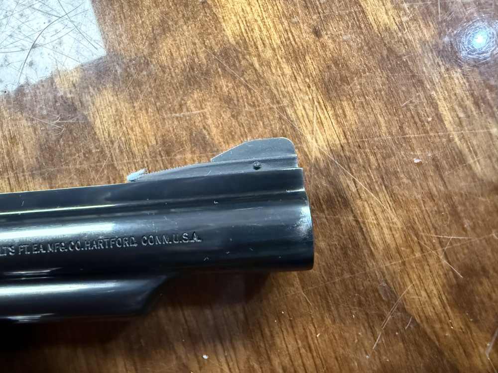 1977 Colt Trooper Mark III .357 4” revolver Blued finish -img-15