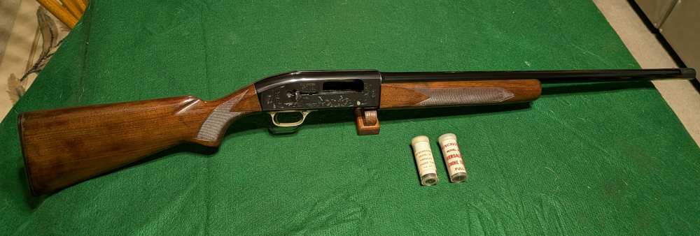 Winchester Model 59 "Win-Lite" 12-Gauge Semi-Auto Shotgun (Mfg. 1962)-img-5