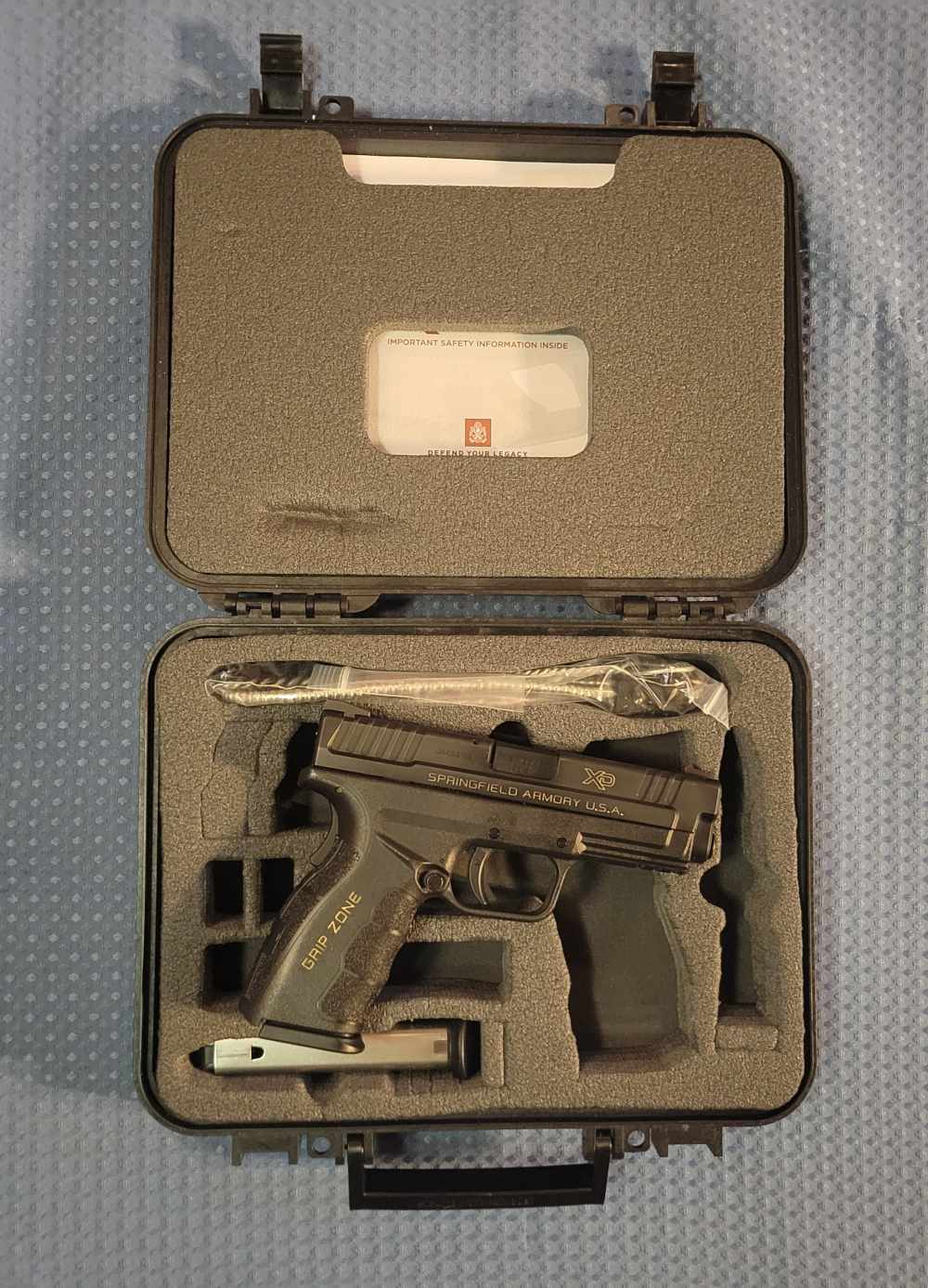 Springfield Armory XD mod 2 40 cal-img-1