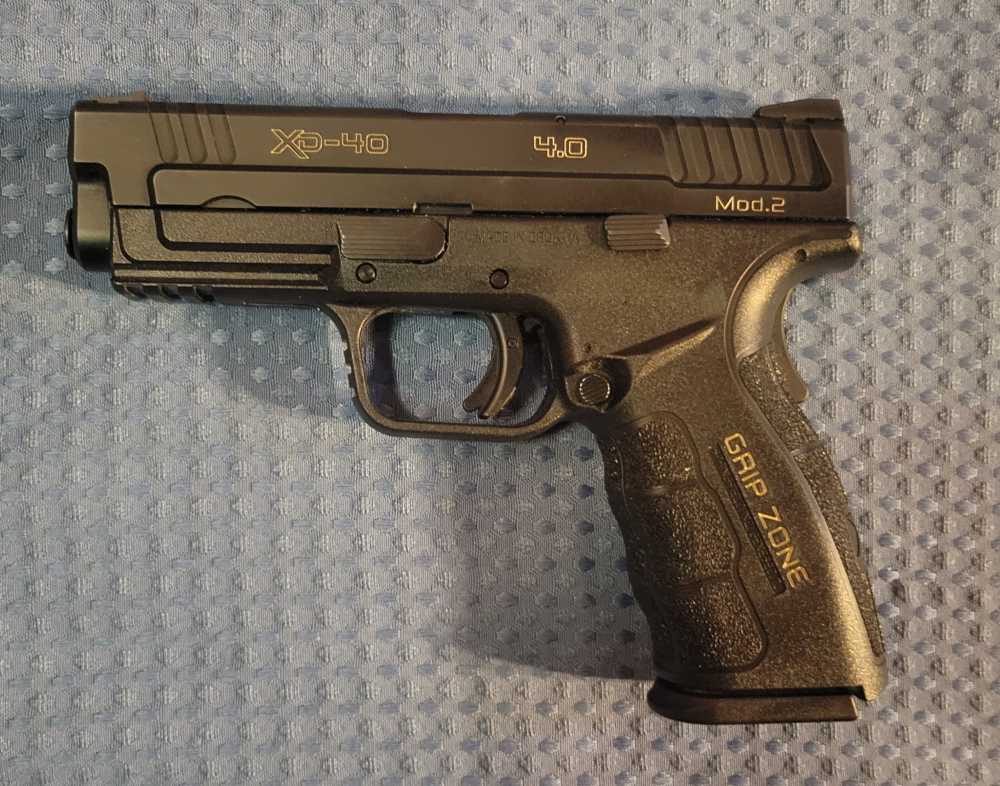 Springfield Armory XD mod 2 40 cal-img-3