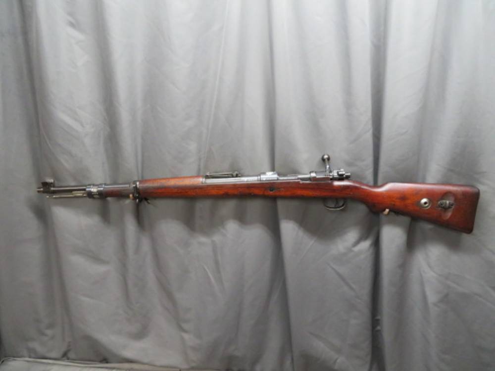 WWII PORTUGUESE MODEL 1937 M/937 MAUSER RIFLE-NICE CREST & STOCK-MATCHING-img-4