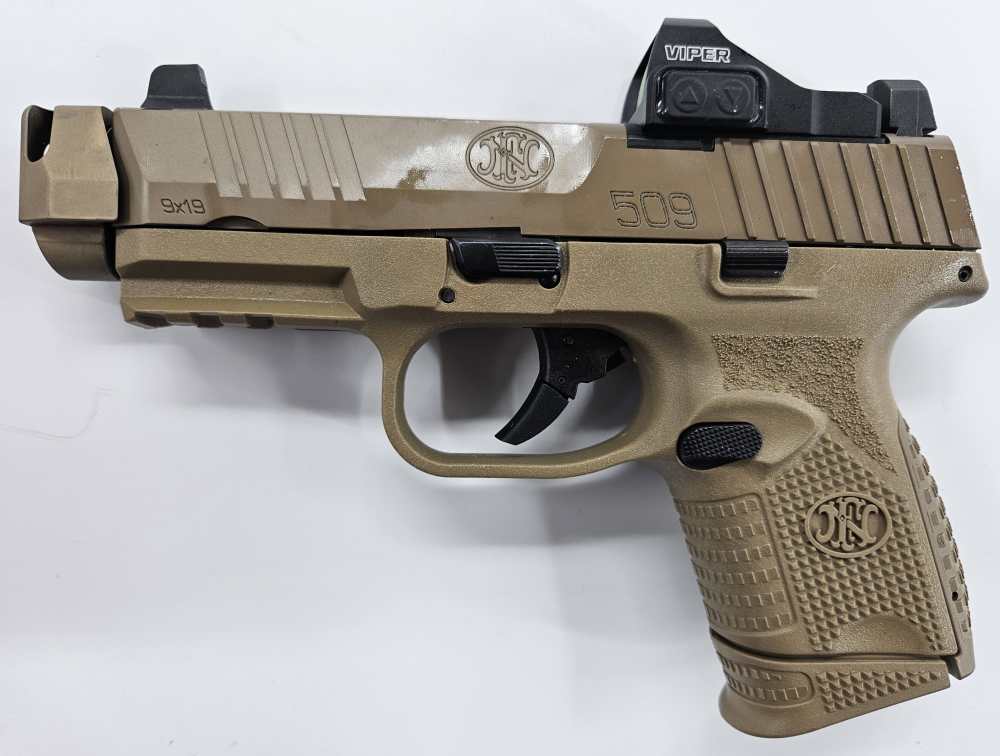 FN 66101794 509 MRD Compensated Compact 9mm 15+1 4.02" VORTEX VIPER Red Dot-img-3