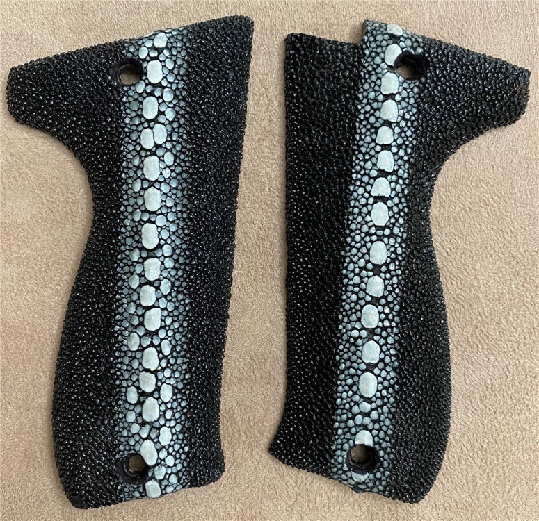 Genuine Row Stingray Grips for Steyr GB 9mm Pistol With New Grip Screws-img-4