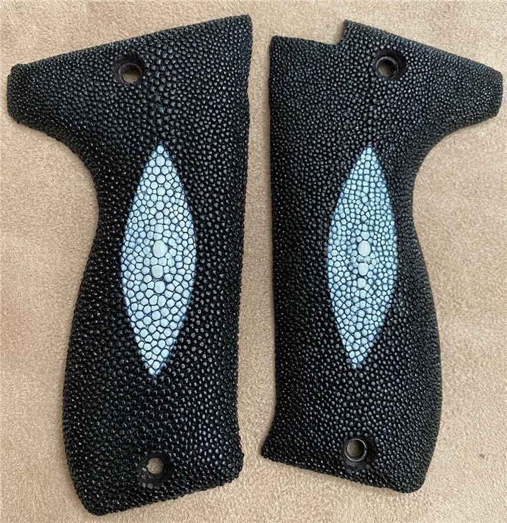 Genuine Black Stingray Grips for Steyr GB With New Grip Screws-img-4
