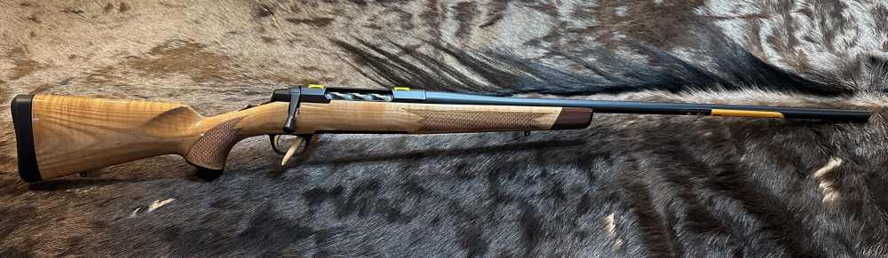 LIMITED EDITION BROWNING X-BOLT 2 HUNTER MAPLE 300 WIN MAG 26"-img-1