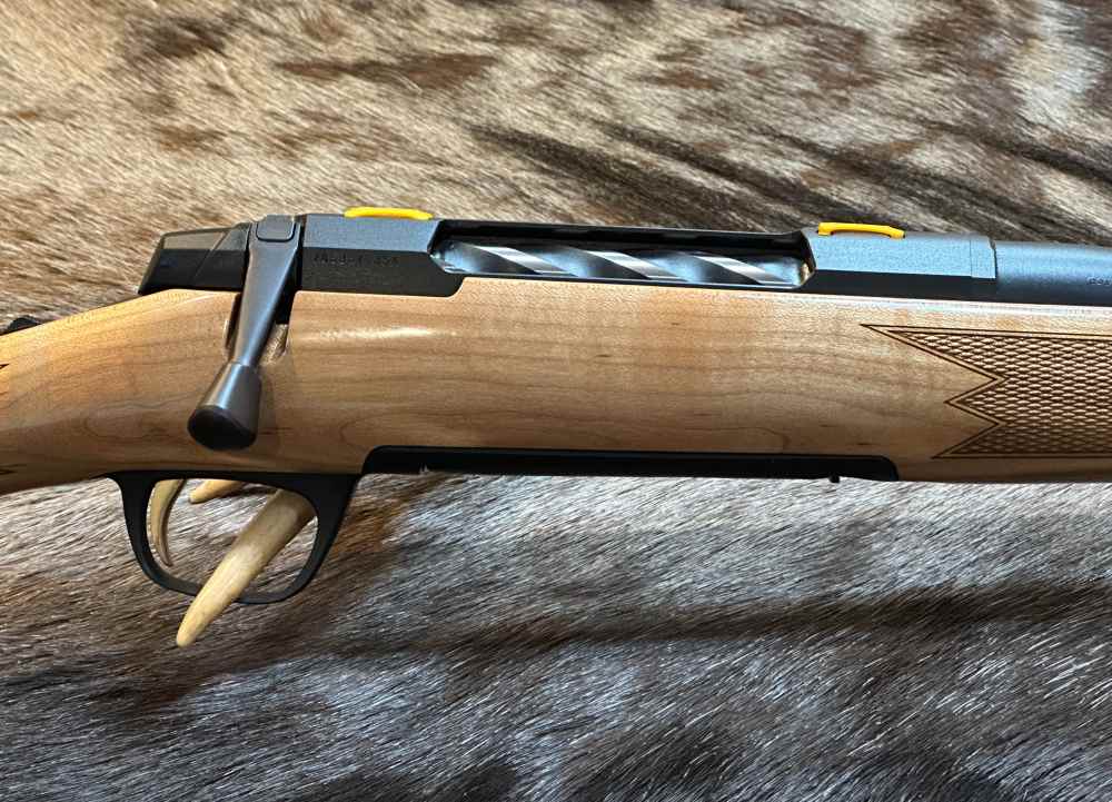 LIMITED EDITION BROWNING X-BOLT 2 HUNTER MAPLE 300 WIN MAG 26"-img-3