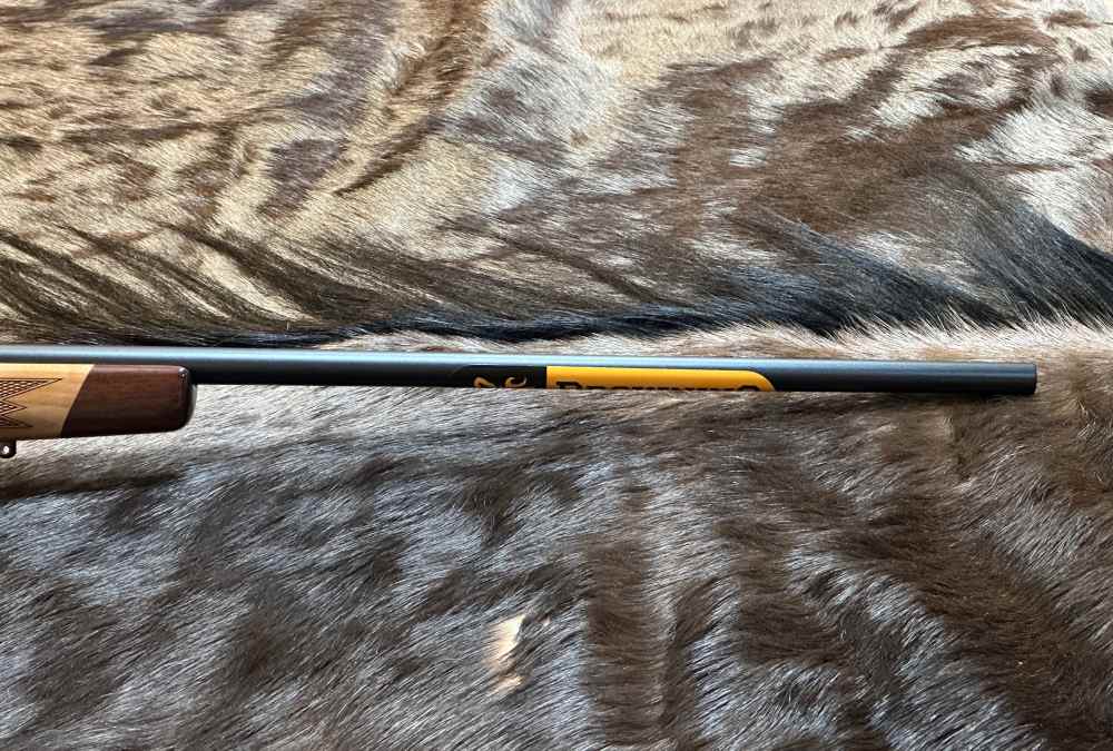 LIMITED EDITION BROWNING X-BOLT 2 HUNTER MAPLE 300 WIN MAG 26"-img-5