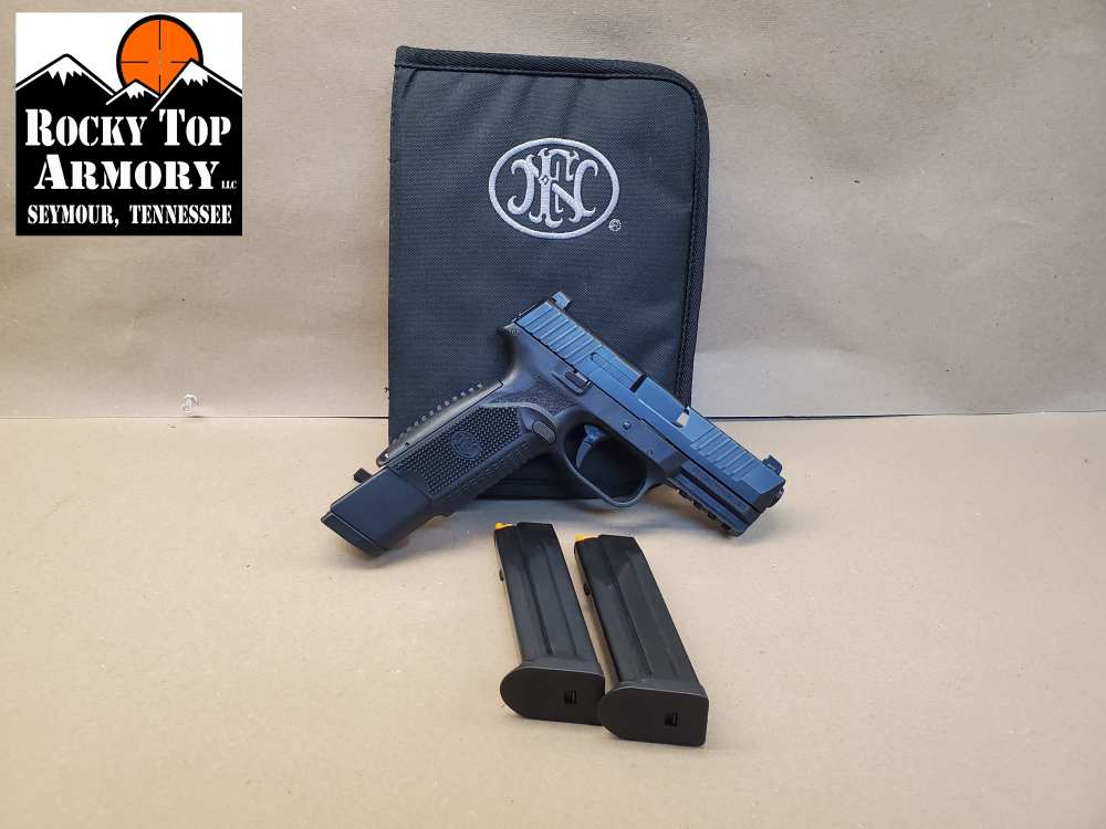 FNH FN 509 9X19MM 3 MAGS W/SOFT CASE-img-1