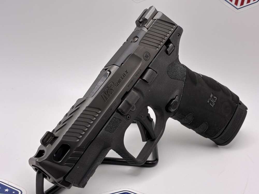 Smith & Wesson Performance Center Shield X Carry Comp W/ 5 mags-img-1