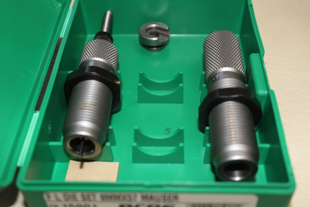 RCBS 405 win die set like new with shell holder 23608-img-1
