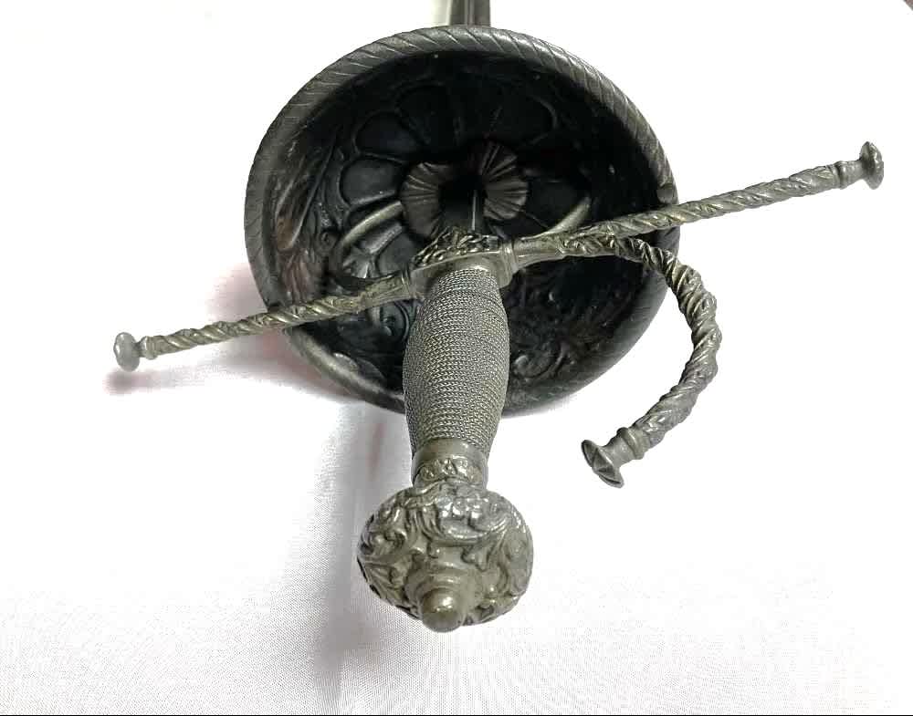 Cup Hilted Rapier 1700s Italian or Spanish-img-2