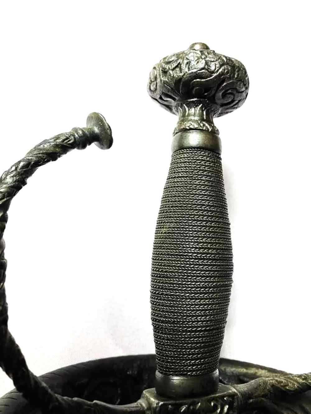 Cup Hilted Rapier 1700s Italian or Spanish-img-5