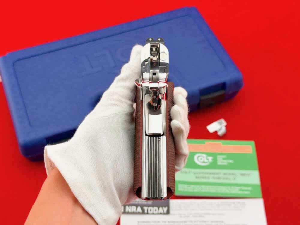 Colt Custom Government 1911 5" Bright Stainless.38 Super w/ Box-img-17