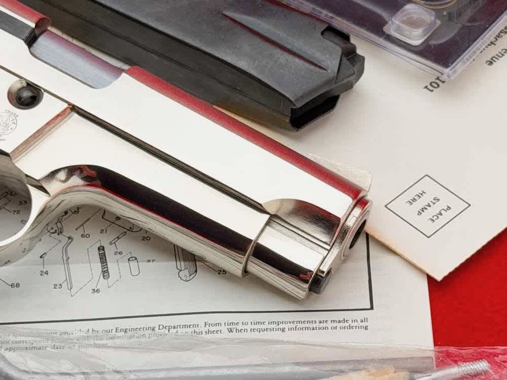 MINT 1981 Smith & Wesson Model 559 4" Rare Factory Nickel 9mm w/ Box-img-4
