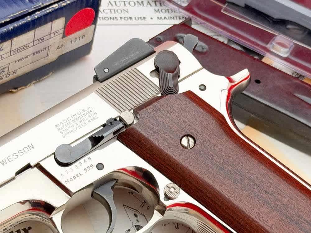 MINT 1981 Smith & Wesson Model 559 4" Rare Factory Nickel 9mm w/ Box-img-12