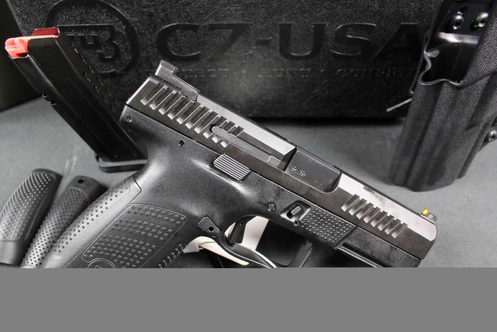 CZ P-10 C 9mm-img-2