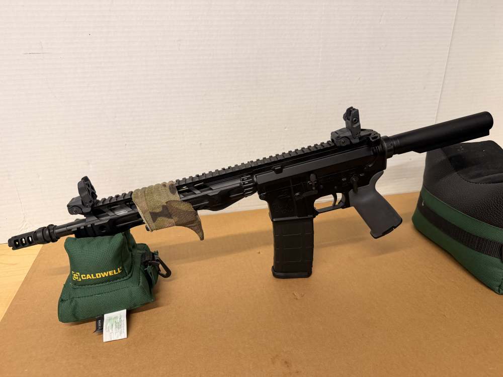 Aero Precision X15 AR Pistol 5.56 NATO w/Radian Raptor Charging Handle-img-0