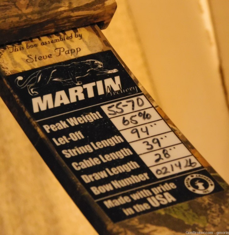 Martin Cougar Magnum 55-70lb w/24 AL Arrows-img-4