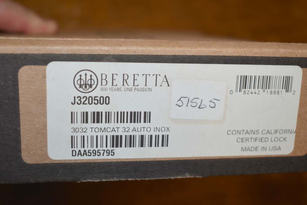 Beretta 3032 Tomcat .32 ACP INOX 2.4" Tip Up Barrel Pistol Box (2) Mags-img-11