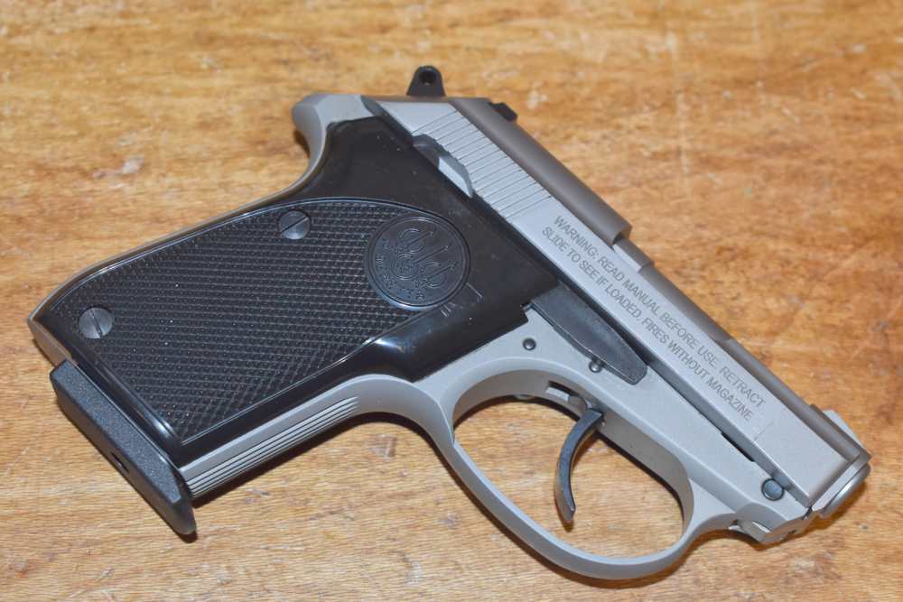Beretta 3032 Tomcat .32 ACP INOX 2.4" Tip Up Barrel Pistol Box (2) Mags-img-2