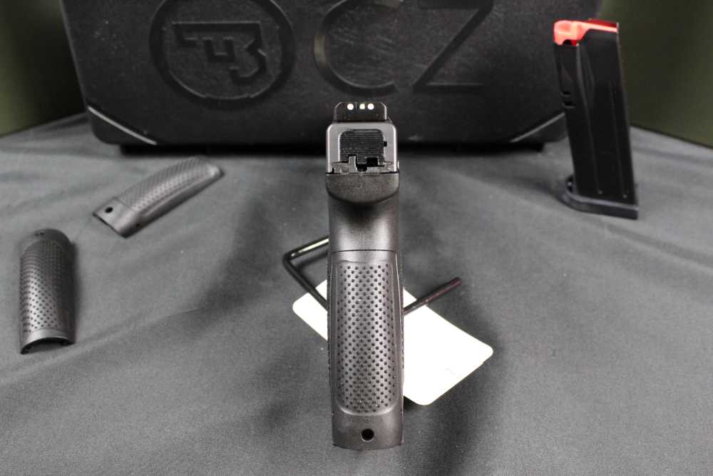 CZ p-07 9mm Pistol-img-11