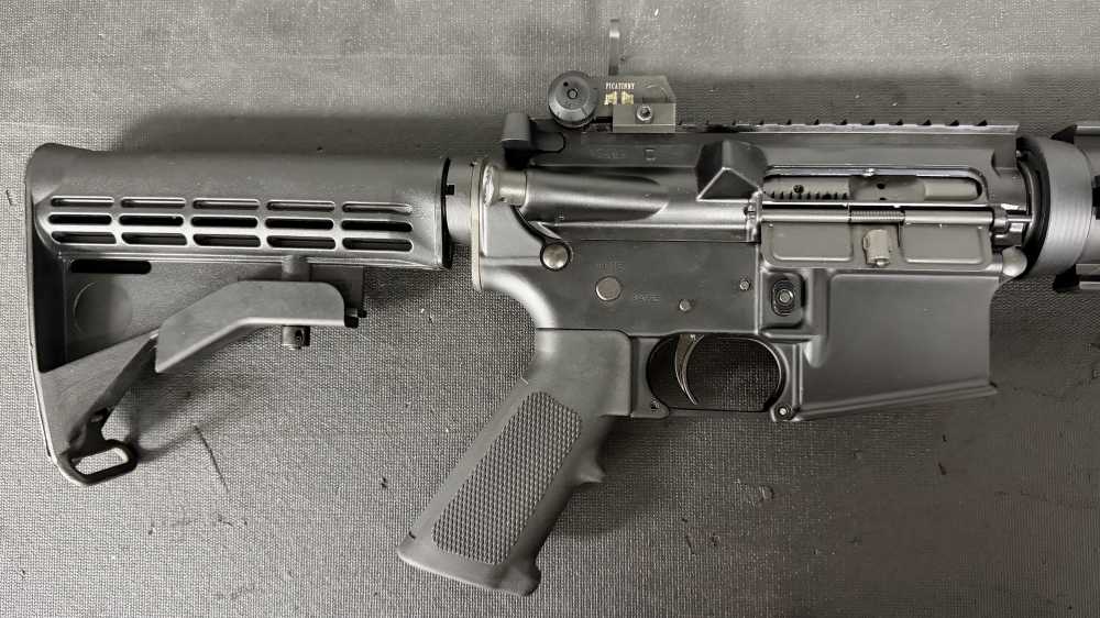 Colt M4 Carbine, 5.56 NATO, Quad-Rails, 30+1, x1 Magazine, 16"/ 30.25" OAL-img-5