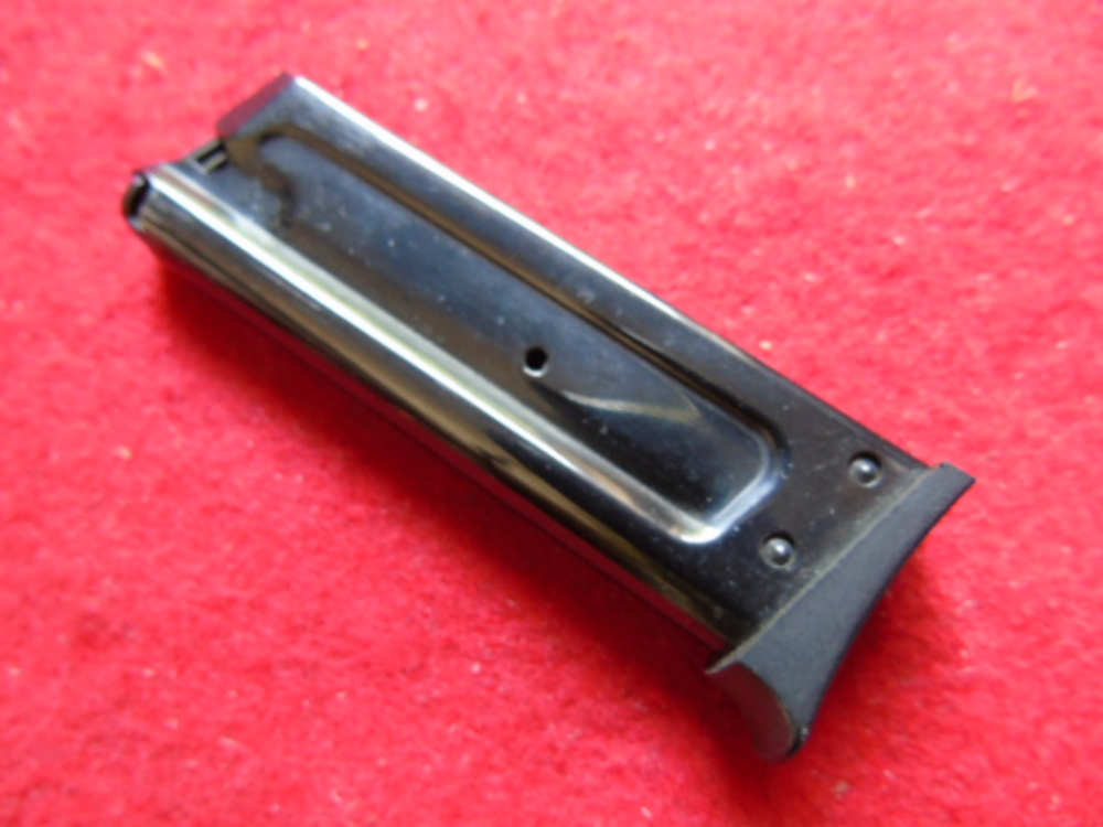 FEG  HUNGARIAN AP- 22   8rd. 22 Lr  Magazine-img-0