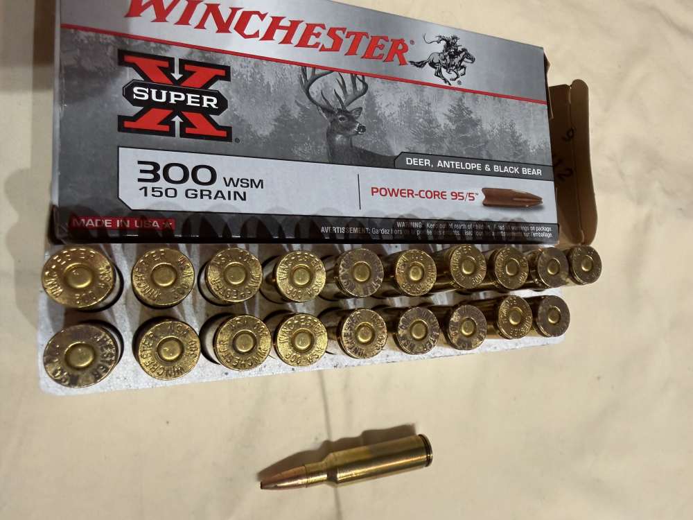 6 Boxes of 300 Winchester Magnum Super X 150 Grlain 120 Rounds Win Mag-img-2