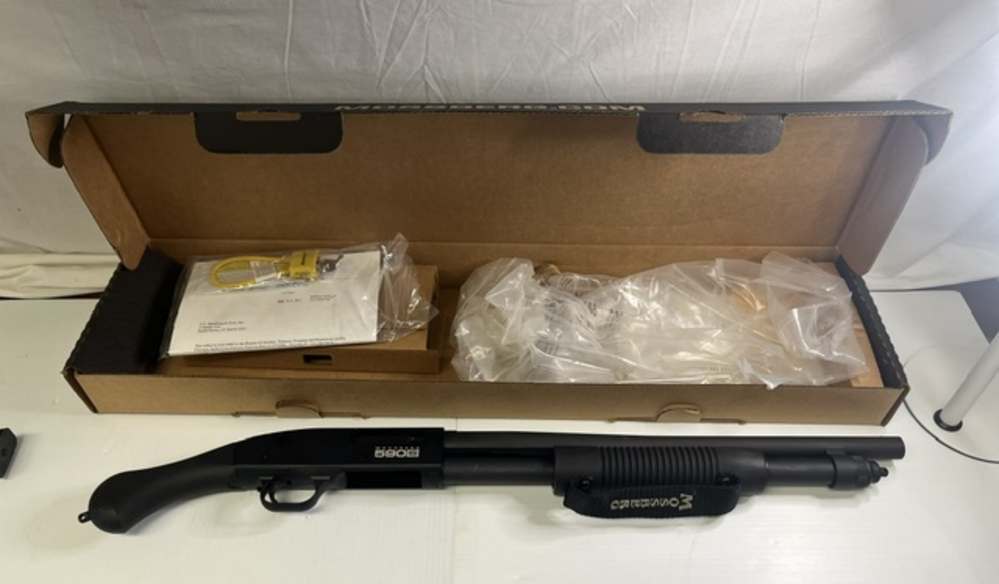 MOSSBERG SHOCKWAVE 590S 12 GUAGE PGF-img-0
