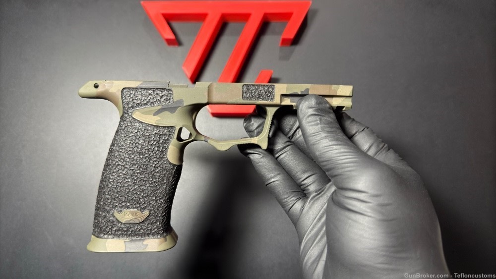 P365 XL Macro Icarus Precision Grip Module Camo Cerakote Stippled -img-1