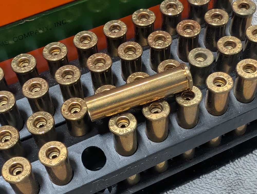 10 box 200 PCs vintage 357 Rem max brass-img-4
